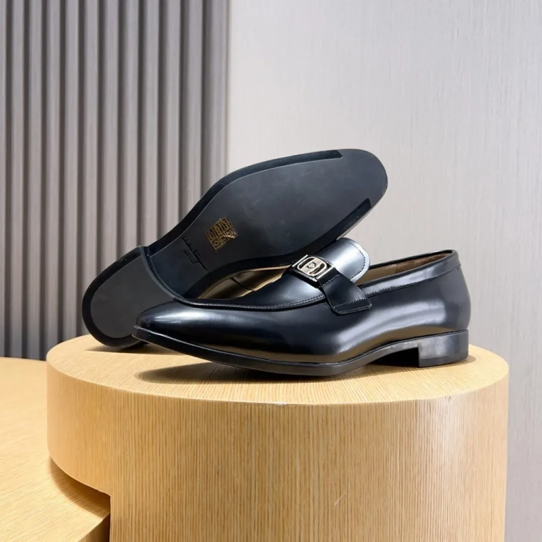 Factory P620💰🔥《Ferragamo》👏Latest•High-end top brand luxury~purchasing agent, top~quality. New fashionable business men's shoes🔜The uppers are made of original cashmere cowhide➕cowhide·lining, with fine workmanship. The original stylish and soft combination wear-resistant and non-slip outsole is light and comfortable on the feet. The real thing looks better in real life. Size: 38/44